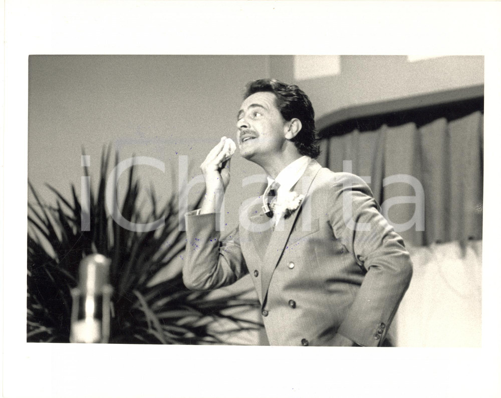 Fotografia d epoca originale 1988 FESTIVAL DI SANREMO Beppe GRILLO in scena  Foto 1 1