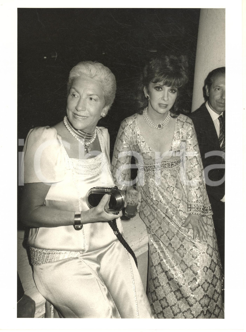 Fotografia d epoca originale 1988 VENEZIA Mostra del Cinema  Maria Pia FANFANI e Gina LOLLOBRIGIDA 2 Foto 1