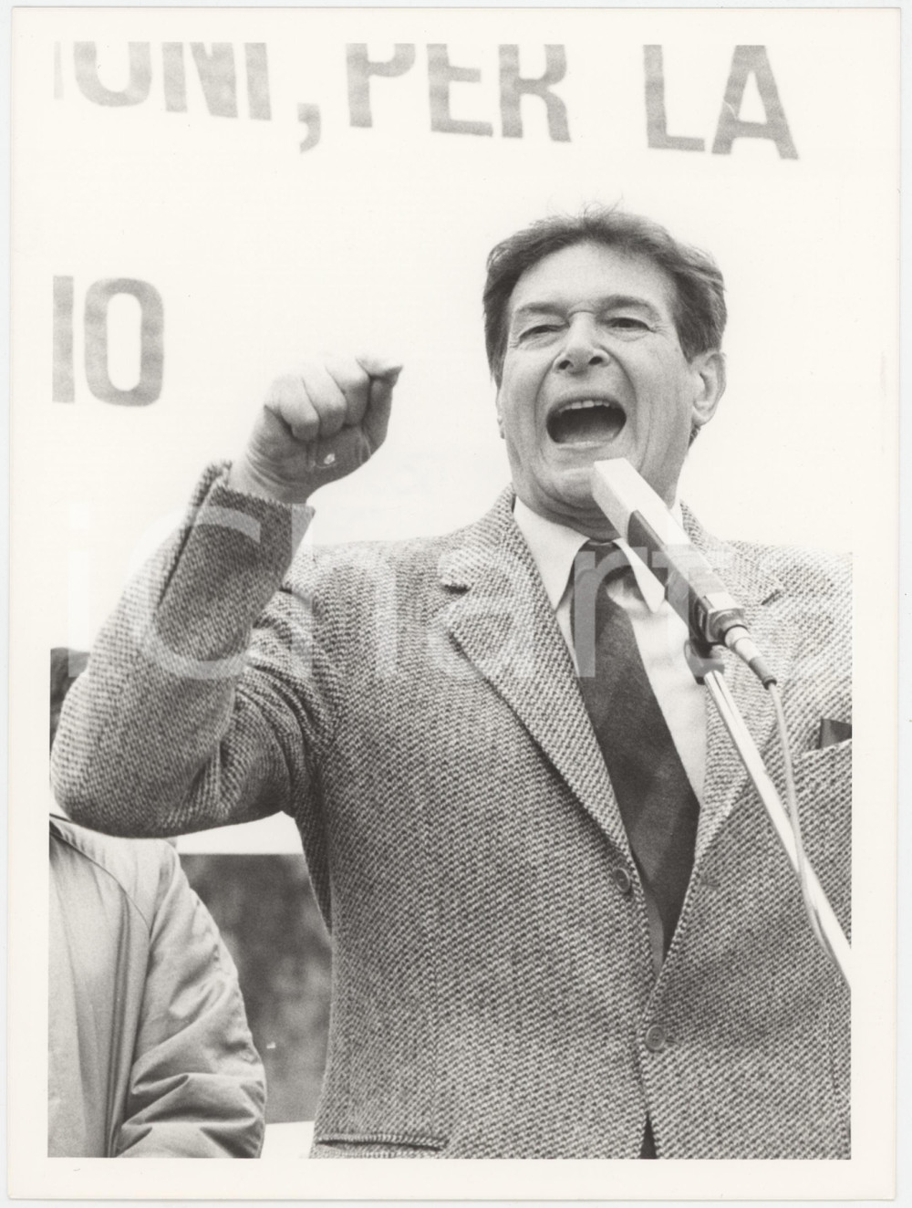 Fotografia d epoca originale 1985 MILANO  PSI Luciano LAMA durante comizio  Foto 17x24 cm 3 1