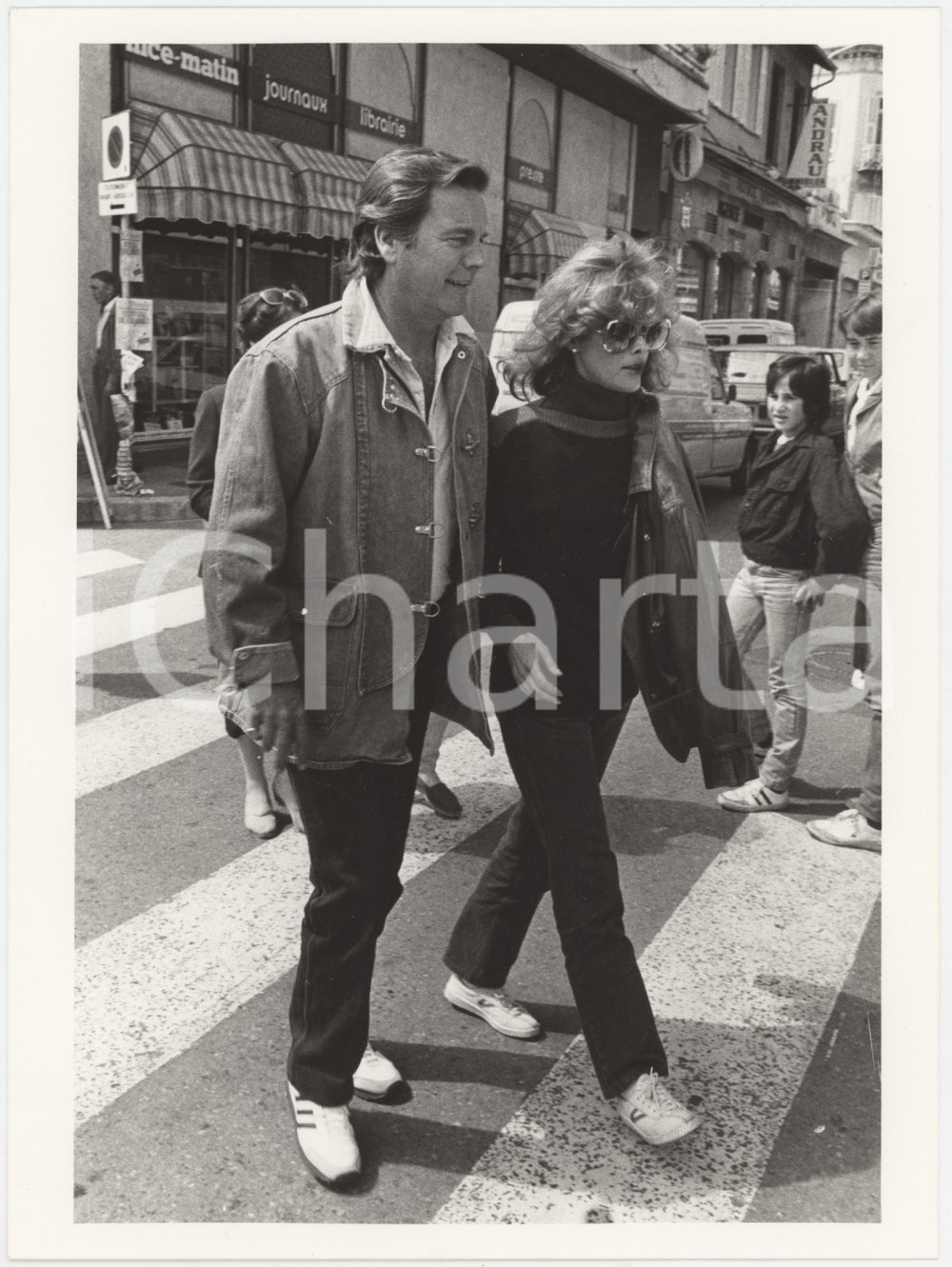 Fotografia d epoca originale 1995 ca FRANCE Robert WAGNER Jill ST. JOHN Ritratto attori  Foto 18x24 cm 2 1