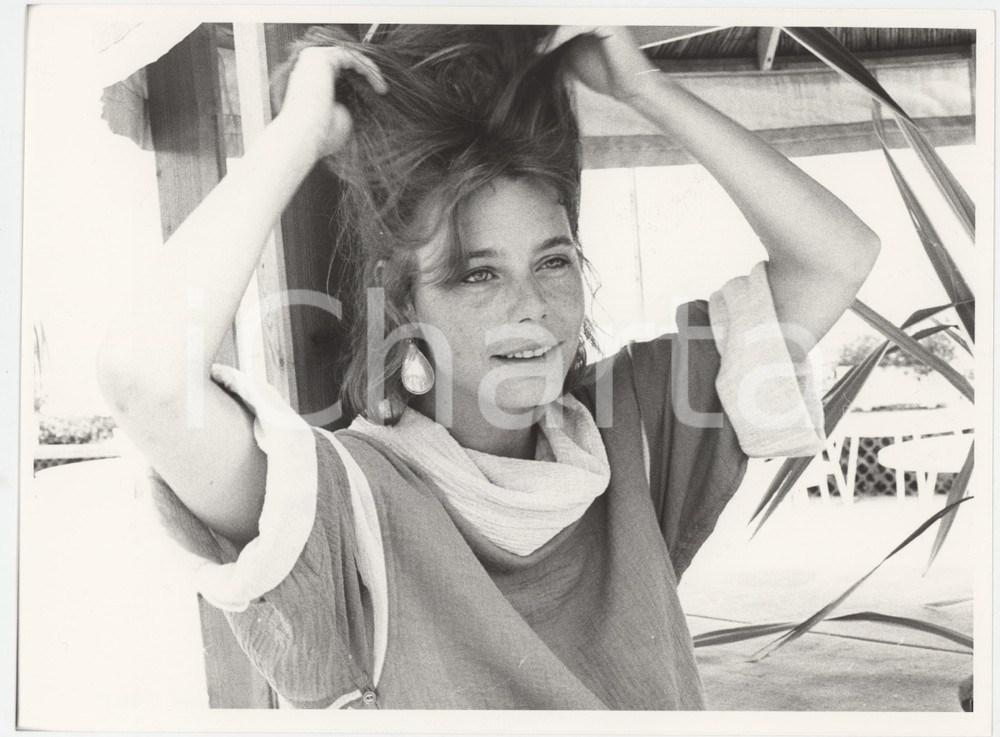 Fotografia d epoca originale 1990 ca VENEZIA LIDO Susan DEY Ritratto dell attrice  Foto 24x18 cm 1