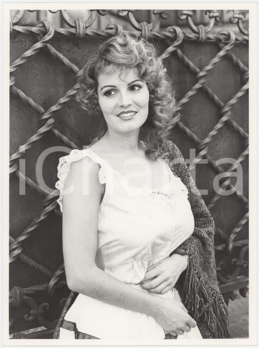 Fotografia d epoca originale 1985 ca ITALIA  LIRICA Adele COSSI Ritratto del mezzosoprano  Foto 18x24 cm 1