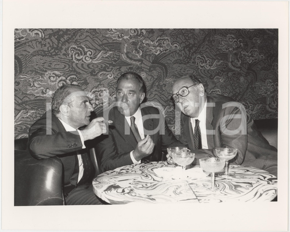 Fotografia d epoca originale 1985 ca ITALIA COSTUME Biagio AGNES Giuseppe ROSSINI Enrico MANCA Foto 25x20 cm 1