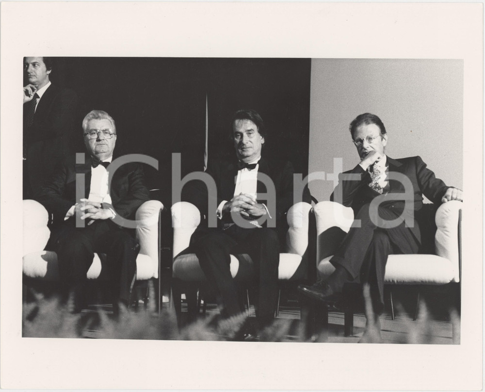 Fotografia d epoca originale 1985 ca VENEZIA Mostra del Cinema  Paolo PORTOGHESI Antonio CASELLATI Foto 1