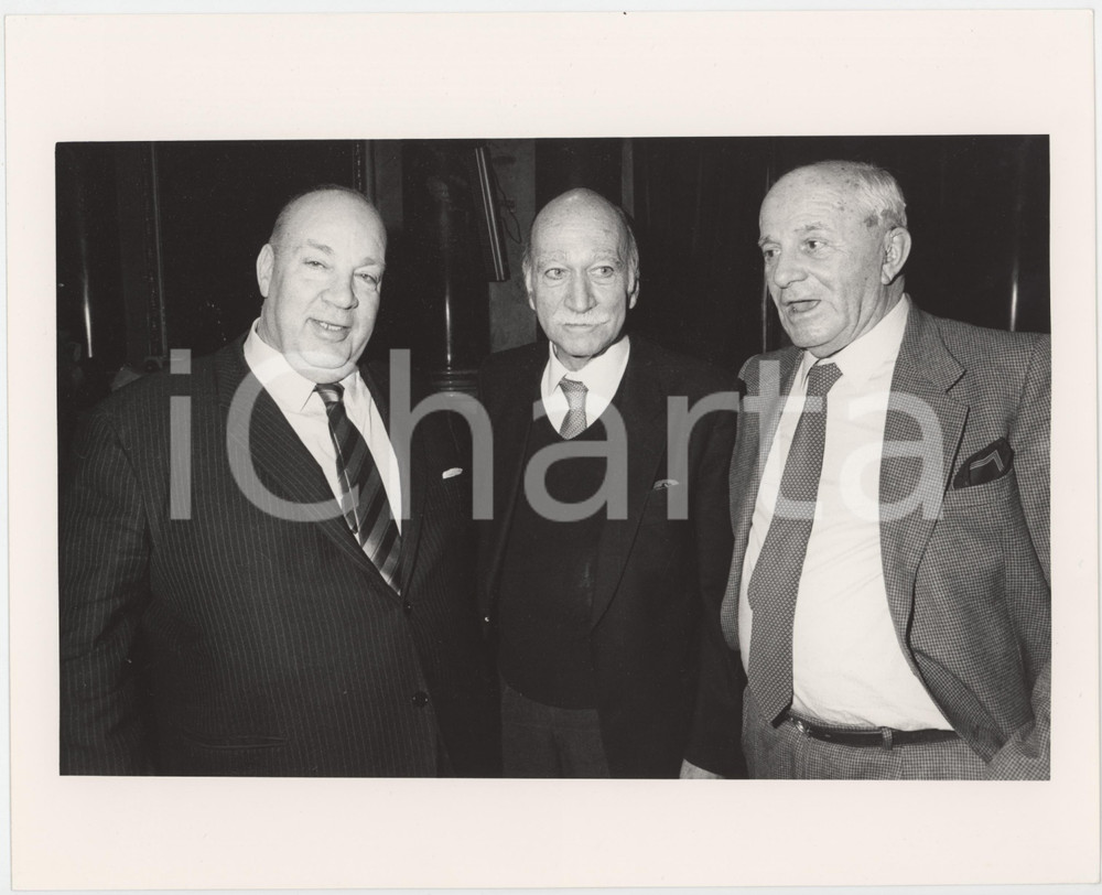 Fotografia d epoca originale 1990 ca MILANO Tom PONZI e Giorgio ALMIRANTE Foto 25x20 cm 3 1