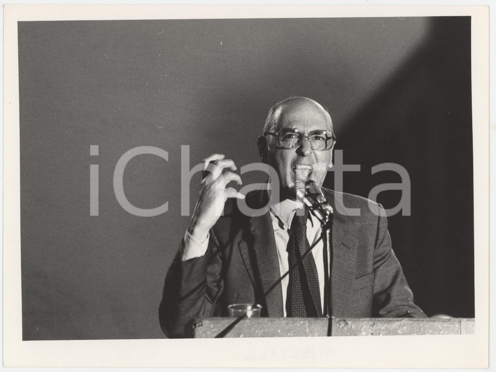 Fotografia d epoca originale 1985 ca PARTITO COMUNISTA Giorgio NAPOLITANO Politico PCI Foto 24x18 cm 2 1