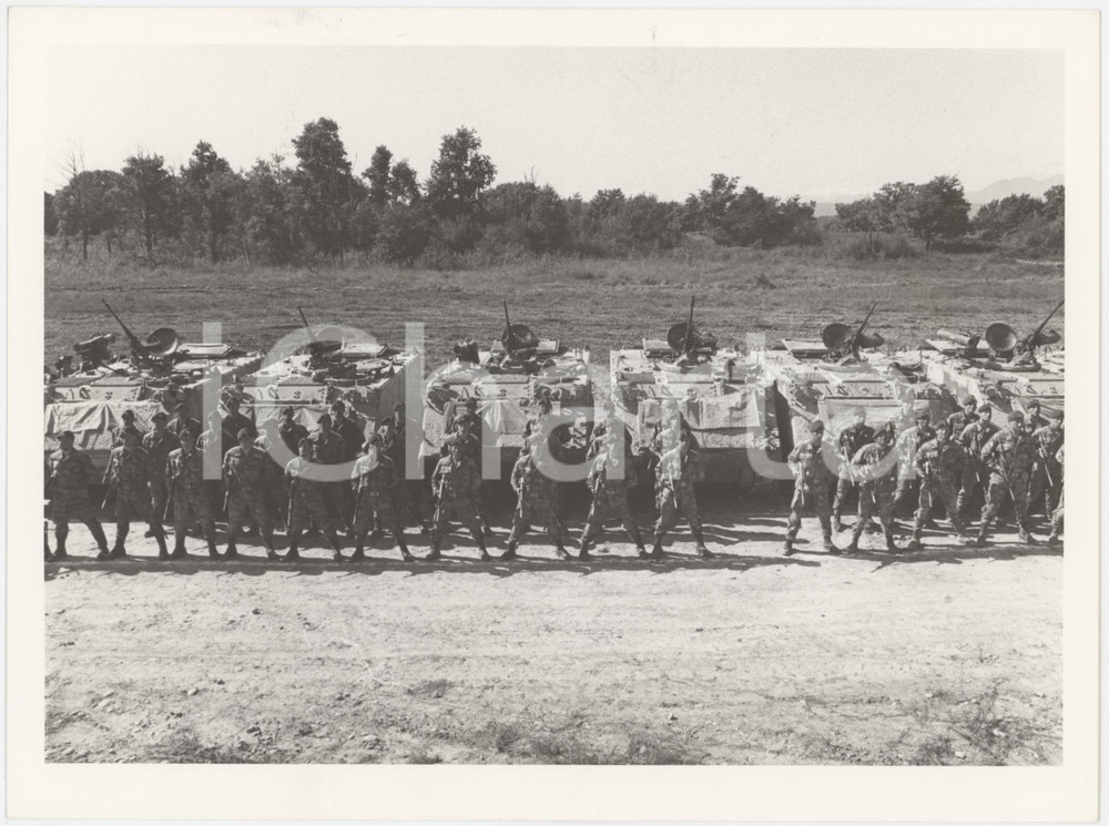 1985 ca ESERCITO ITALIANO - GRANDI MANOVRE Soldati e mezzi militari - Foto 24x18