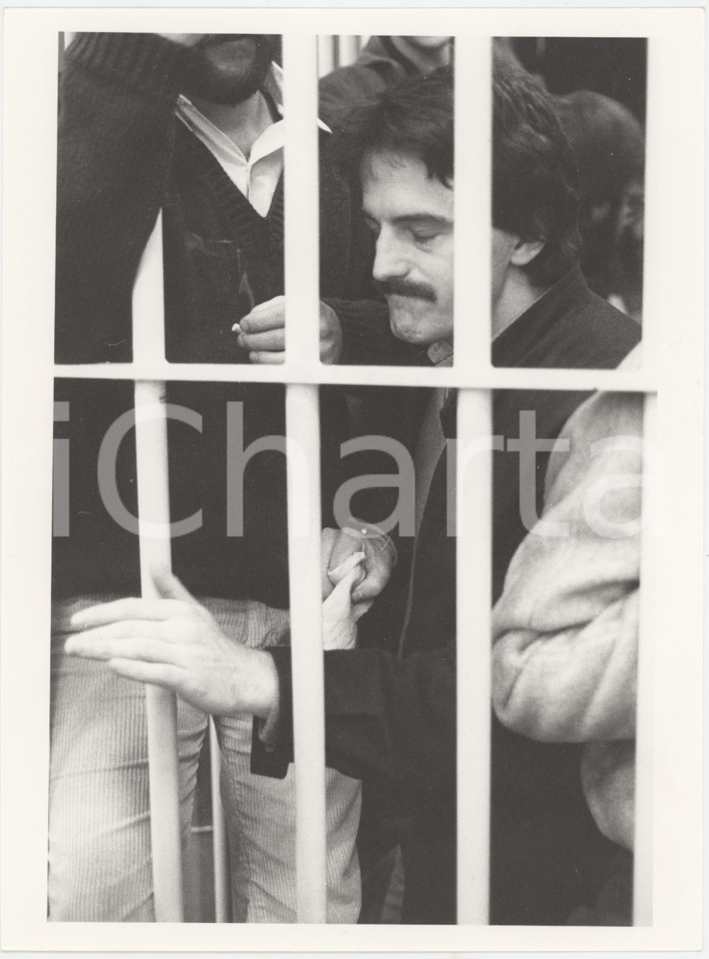 Fotografia d epoca originale 1983 TERRORISMO Processo PRIMA LINEA Marco DONATCATTIN Foto 18x24 cm 2 1