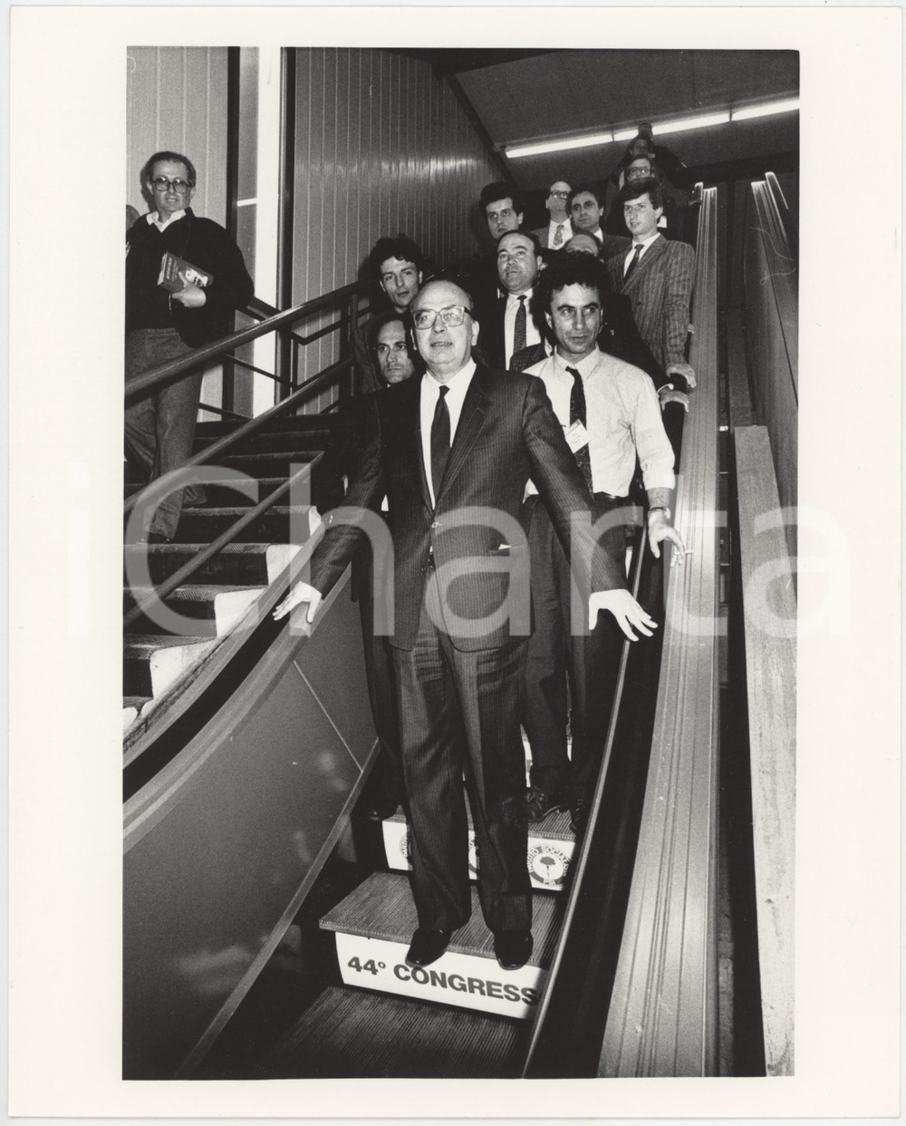 Fotografia d epoca originale 1987 RIMINI 44° Congresso PSI Bettino CRAXI Leader PARTITO SOCIALISTA Foto 20x25 1