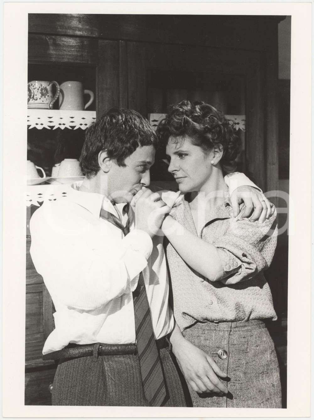 Fotografia d epoca originale 1985 RAI Un cappello pieno di pioggia  Emilio BONUCCI Pamela VILLORESI 11 1