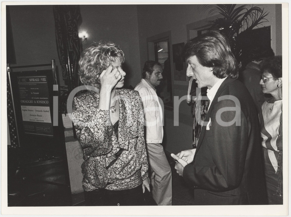 Fotografia d epoca originale 1985 COSTUME Enrica BONACCORTI Luca CORDERO DI MONTEZEMOLO Foto 24x18 cm 1