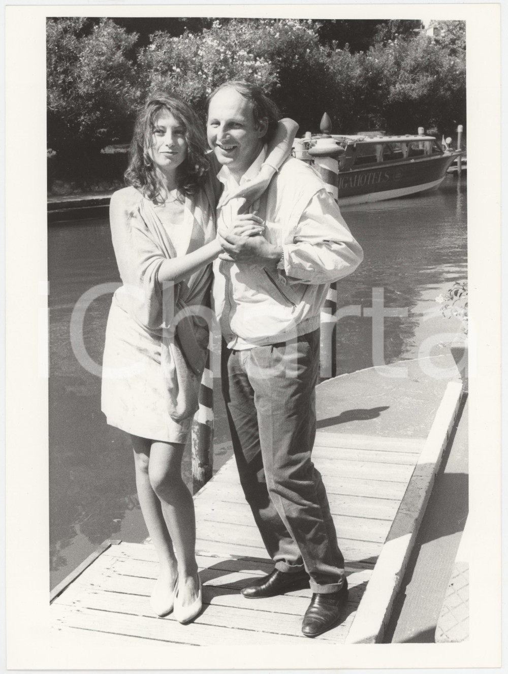 Fotografia d epoca originale 1986 VENEZIA Mostra del Cinema  Maria RIVIERE con il compagno 5 Foto 1