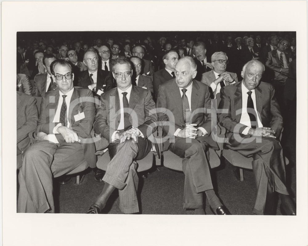 Fotografia d epoca originale 1985 ca COSTUME Cesare ROMITI Alberto FALCK Mario SCHIMBERNI Leopoldo PIRELLI 1