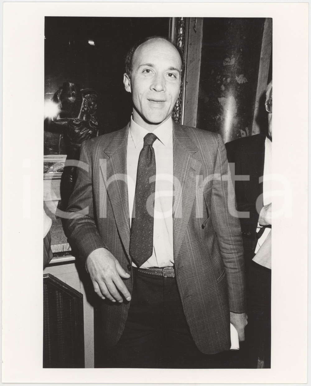 Fotografia d epoca originale 1985 ca ITALIA  COSTUME Piero VIGORELLI Ritratto giornalista  Foto 20x25 1 1