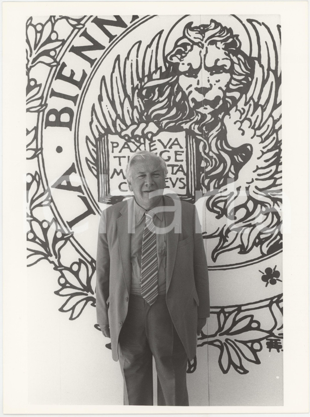 Fotografia d epoca originale 1986 VENEZIA Mostra del Cinema  Peter USTINOV Ritratto  Foto 18x24 cm 2 1