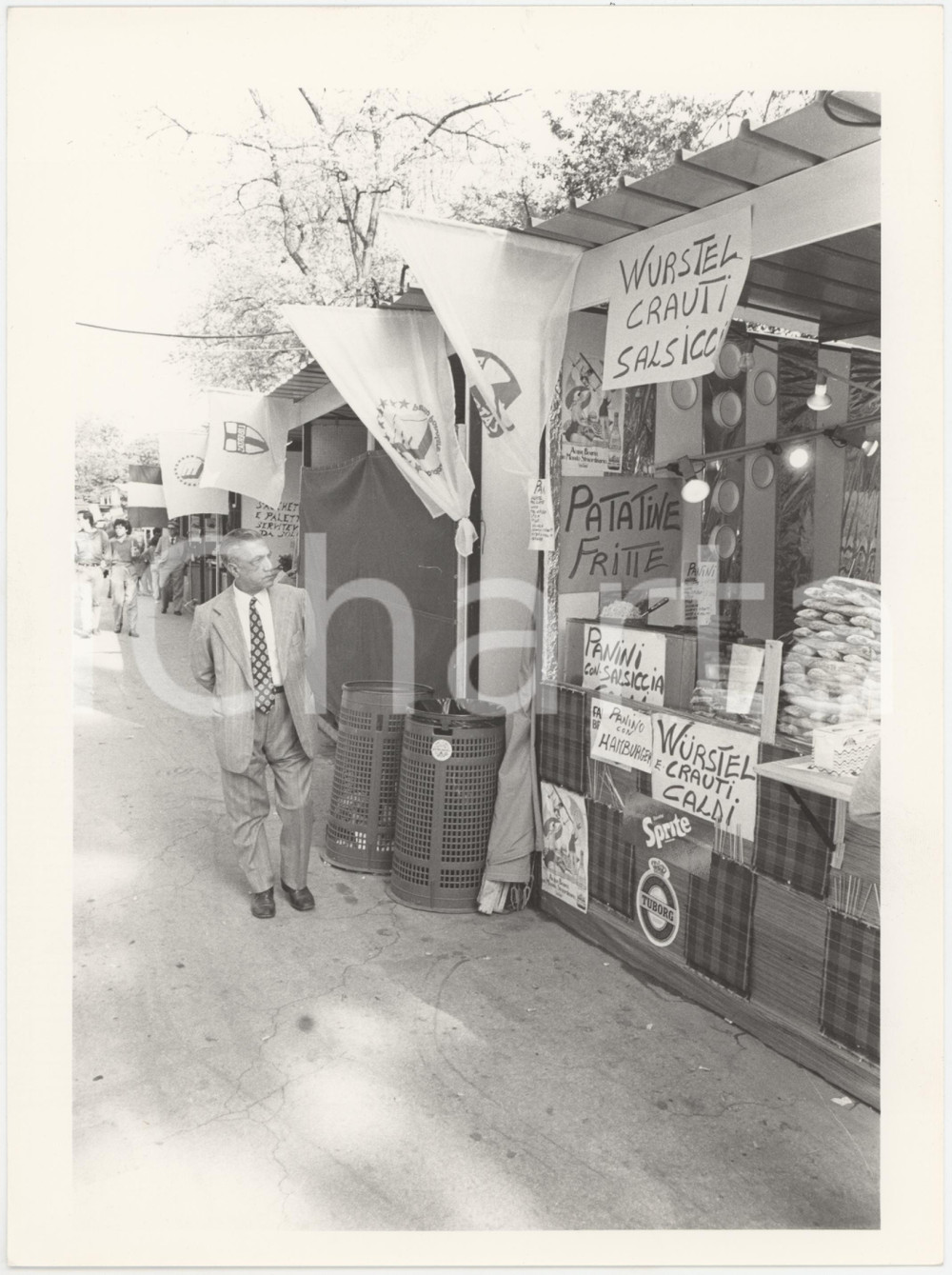 Fotografia d epoca originale 1984 MILANO Festa dell amicizia DEMOCRAZIA CRISTIANA Foto 18x24 cm 1