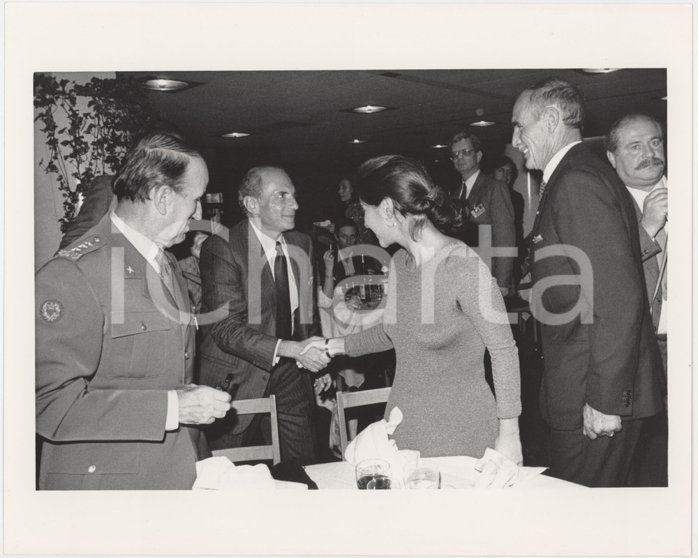 Fotografia d epoca originale 1987 COSTUME Enrico MANCA Philippe LEROY Silvia TORTORA Pietro Fortunato MURARO 1