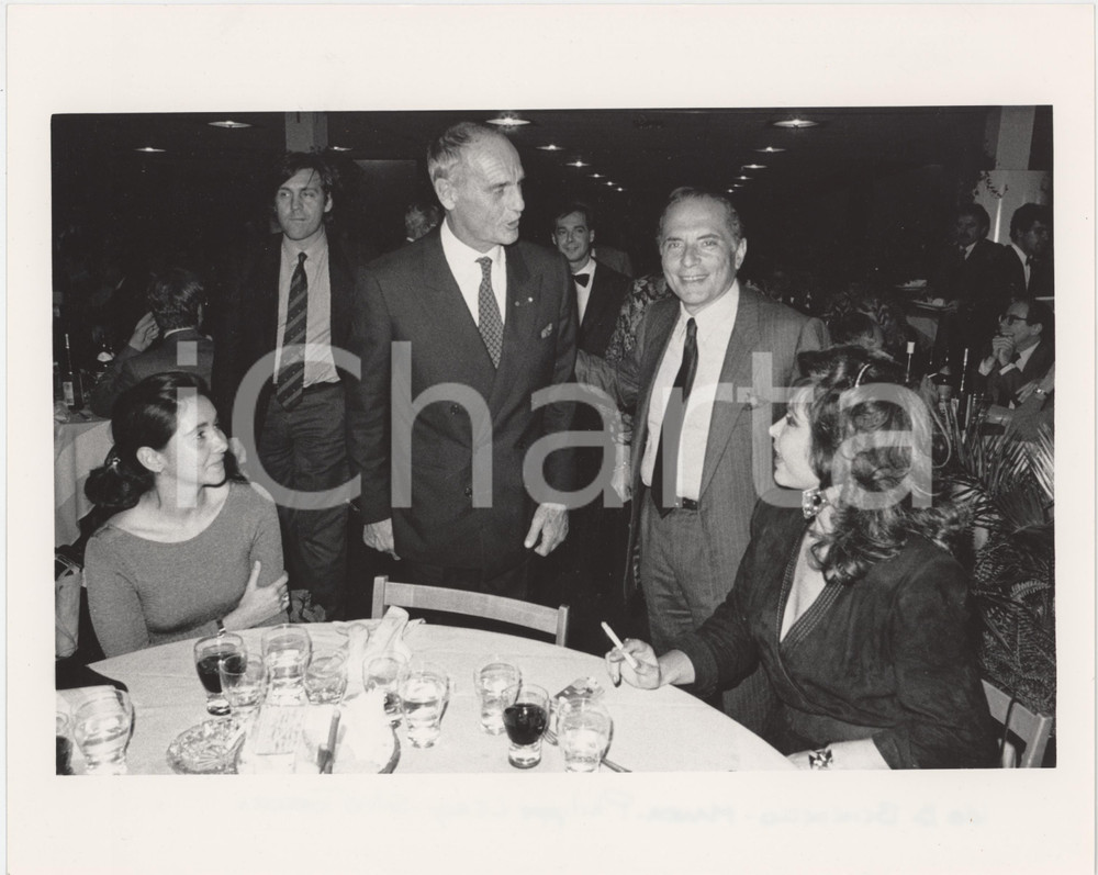 Fotografia d epoca originale 1987 COSTUME Enrico MANCA Philippe LEROY Silvia TORTORA Ida DI BENEDETTO Foto 1