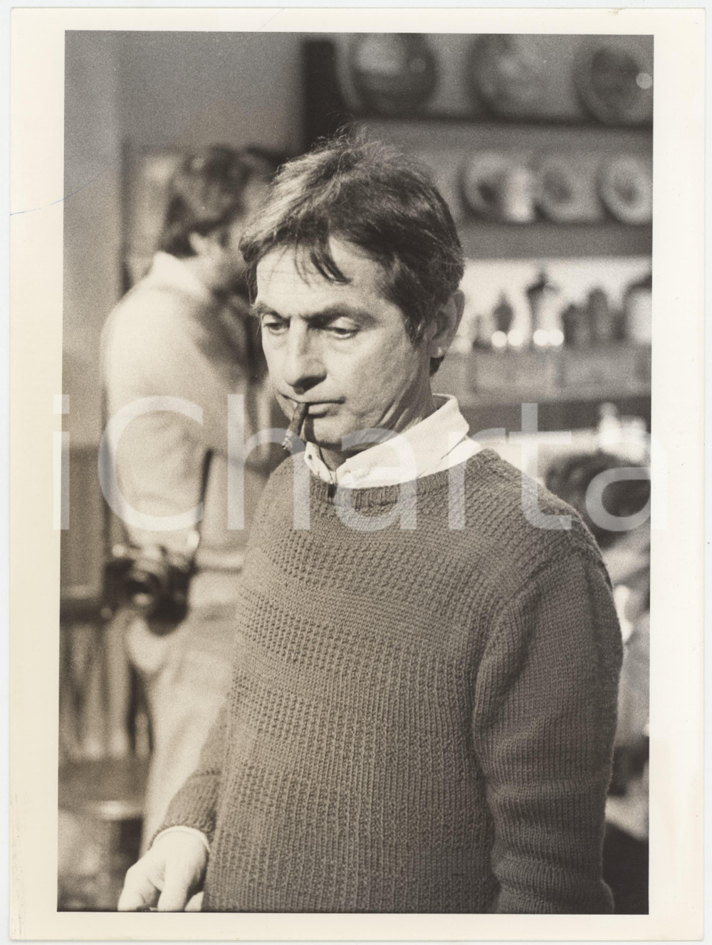 Fotografia d epoca originale 1985 RAI Un cappello pieno di pioggia  Gianni SERRA Ritratto  Foto 18x24 2 1