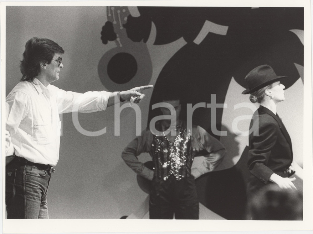 Fotografia d epoca originale 1985 RAI UNO Loretta Goggi in Quiz  Gianni BREZZA Loretta GOGGI Foto 24x18 cm 1