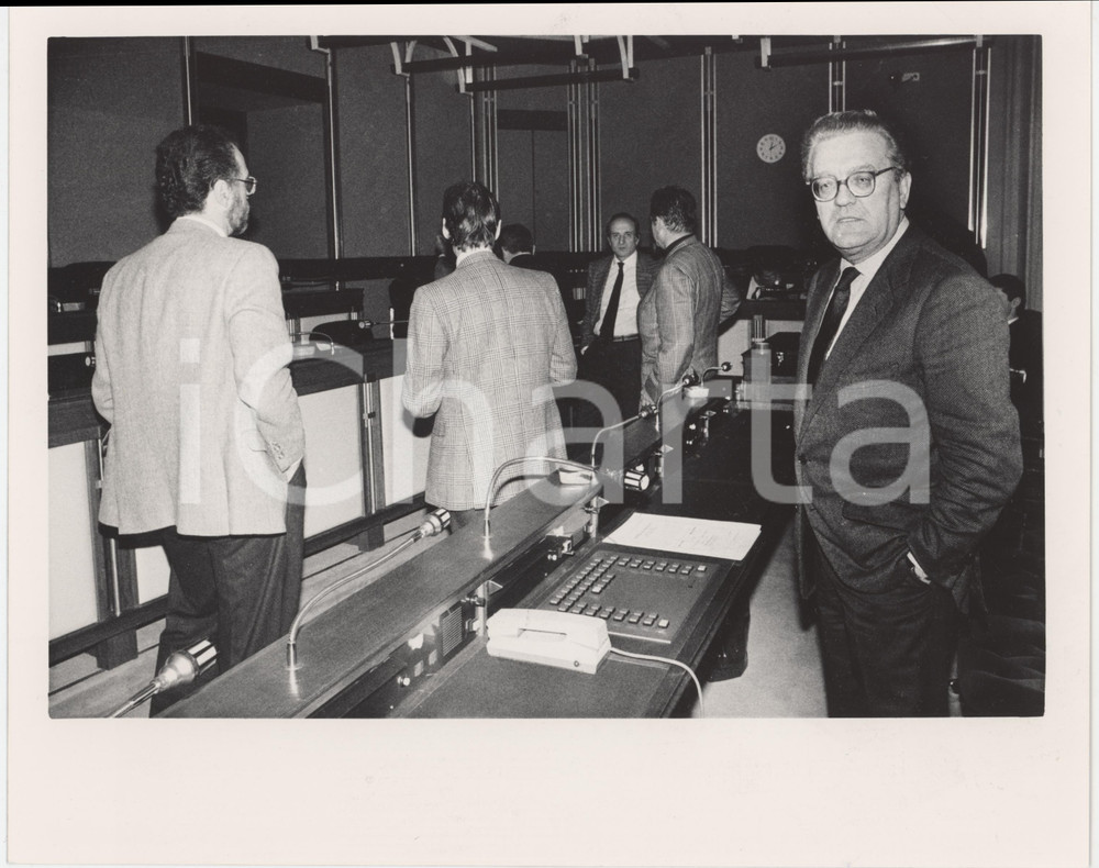 Fotografia d epoca originale 1987 PARLAMENTO Egidio STERPA Presidente commissione Inquirente  Foto 25x20 2 1