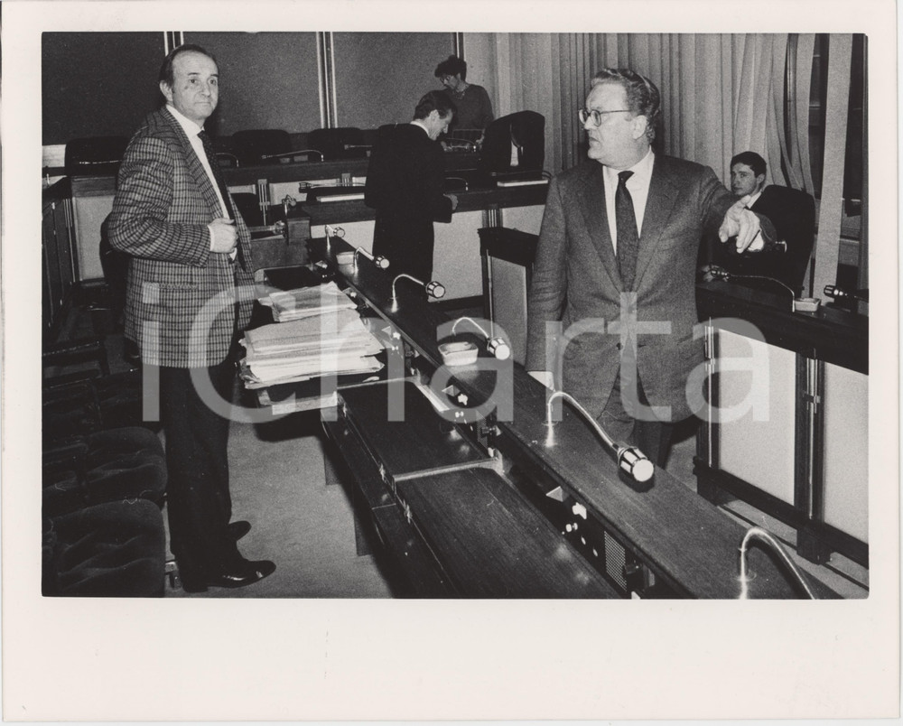 Fotografia d epoca originale 1987 PARLAMENTO Egidio STERPA Presidente commissione Inquirente  Foto 25x20 1 1