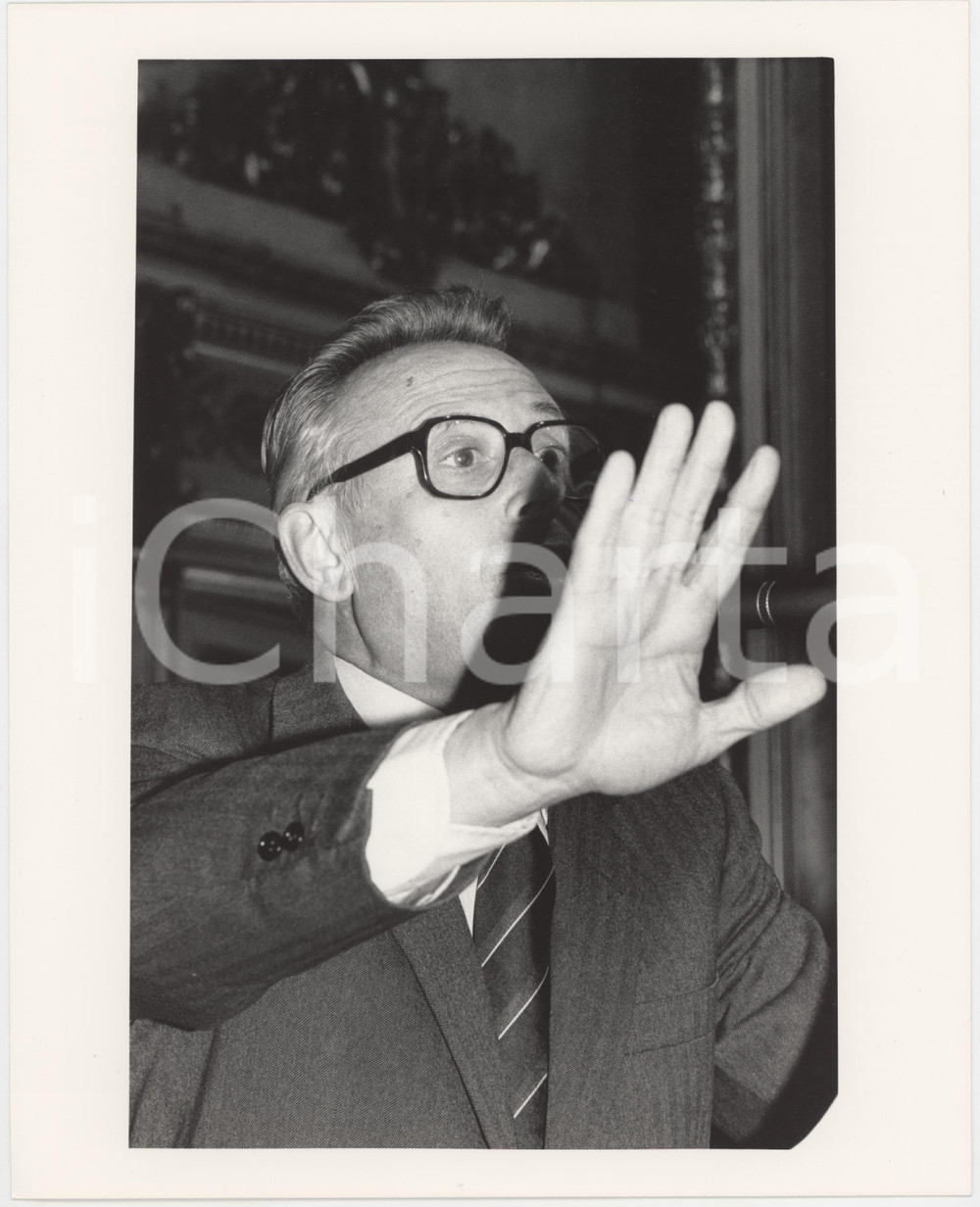 Fotografia d epoca originale 1985 ca DEMOCRAZIA CRISTIANA Luigi GRANELLI Politico DC Foto 20x25 cm 14 1
