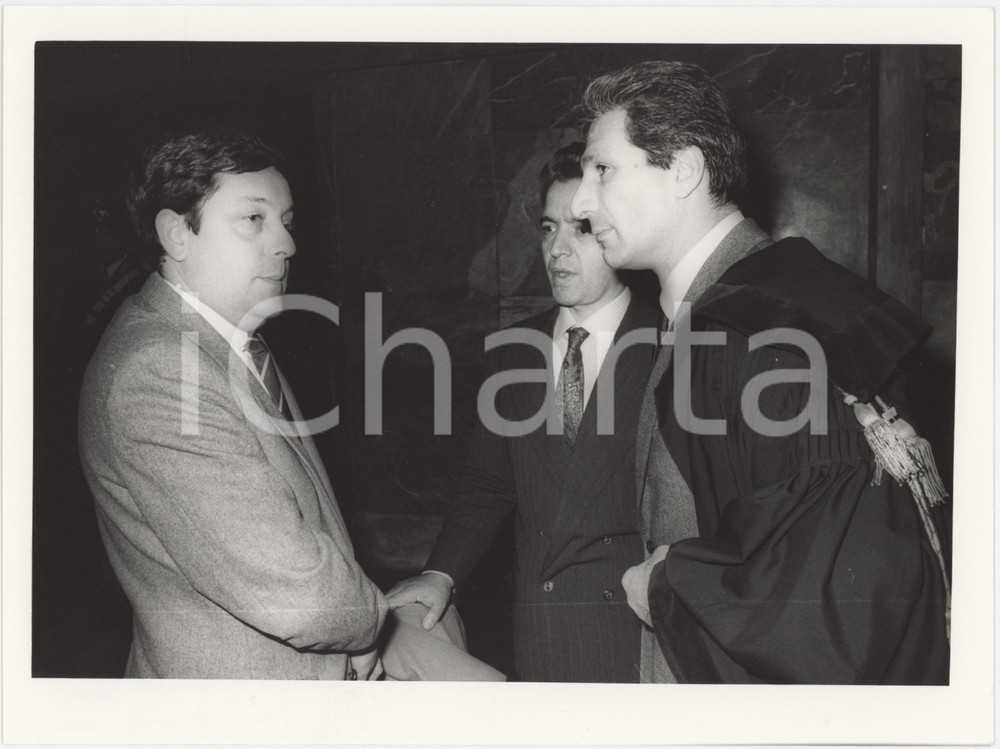 Fotografia d epoca originale 1987 TRIBUNALE DI MILANO Armando VERDIGLIONE Salvatore CATALANO Foto 24x18 cm 1