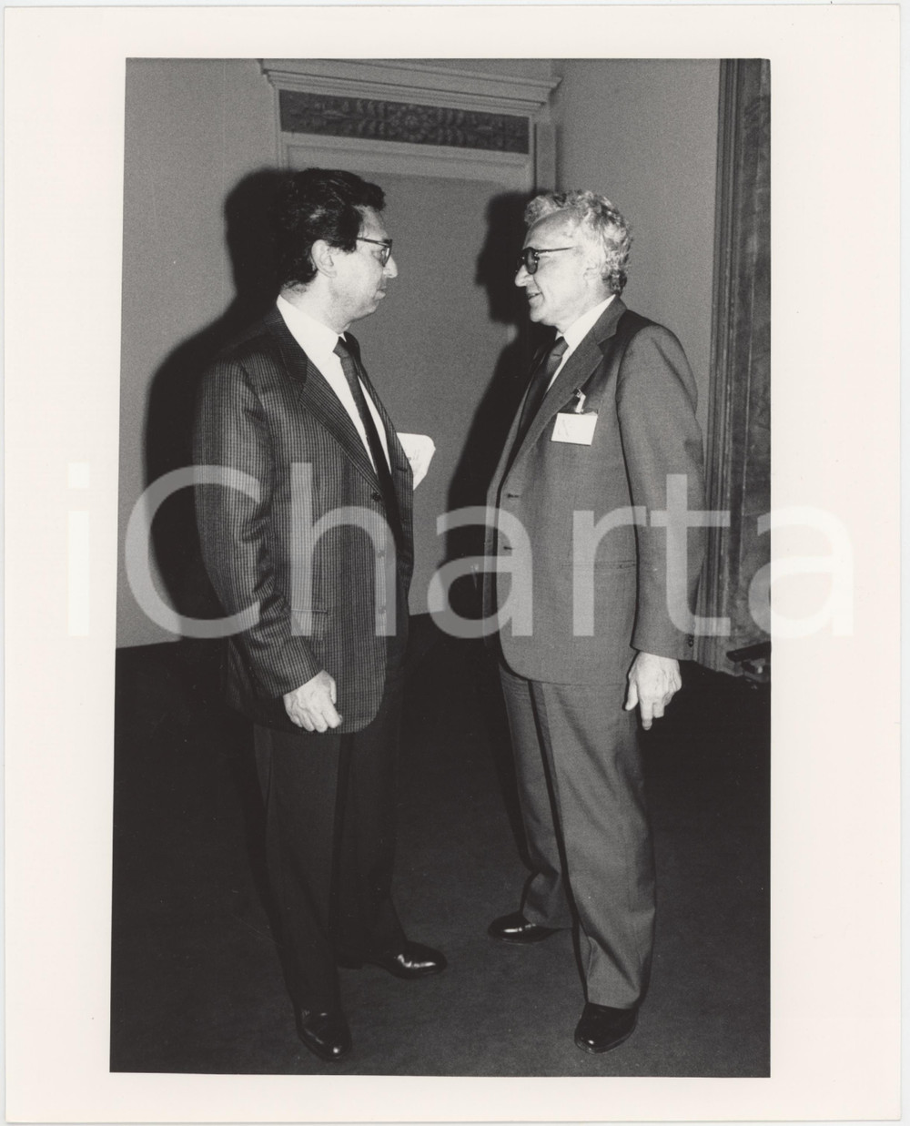 Fotografia d epoca originale 1985 ca ITALIA  COSTUME Roberto MAZZOTTA Paolo BENZONI Foto 20x25 cm 1