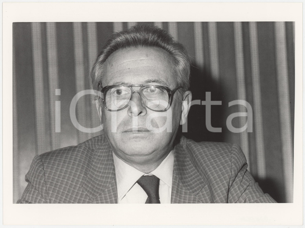 Fotografia d epoca originale 1985 ca DEMOCRAZIA CRISTIANA Luigi GRANELLI Politico DC Foto 25x20 cm 18 1