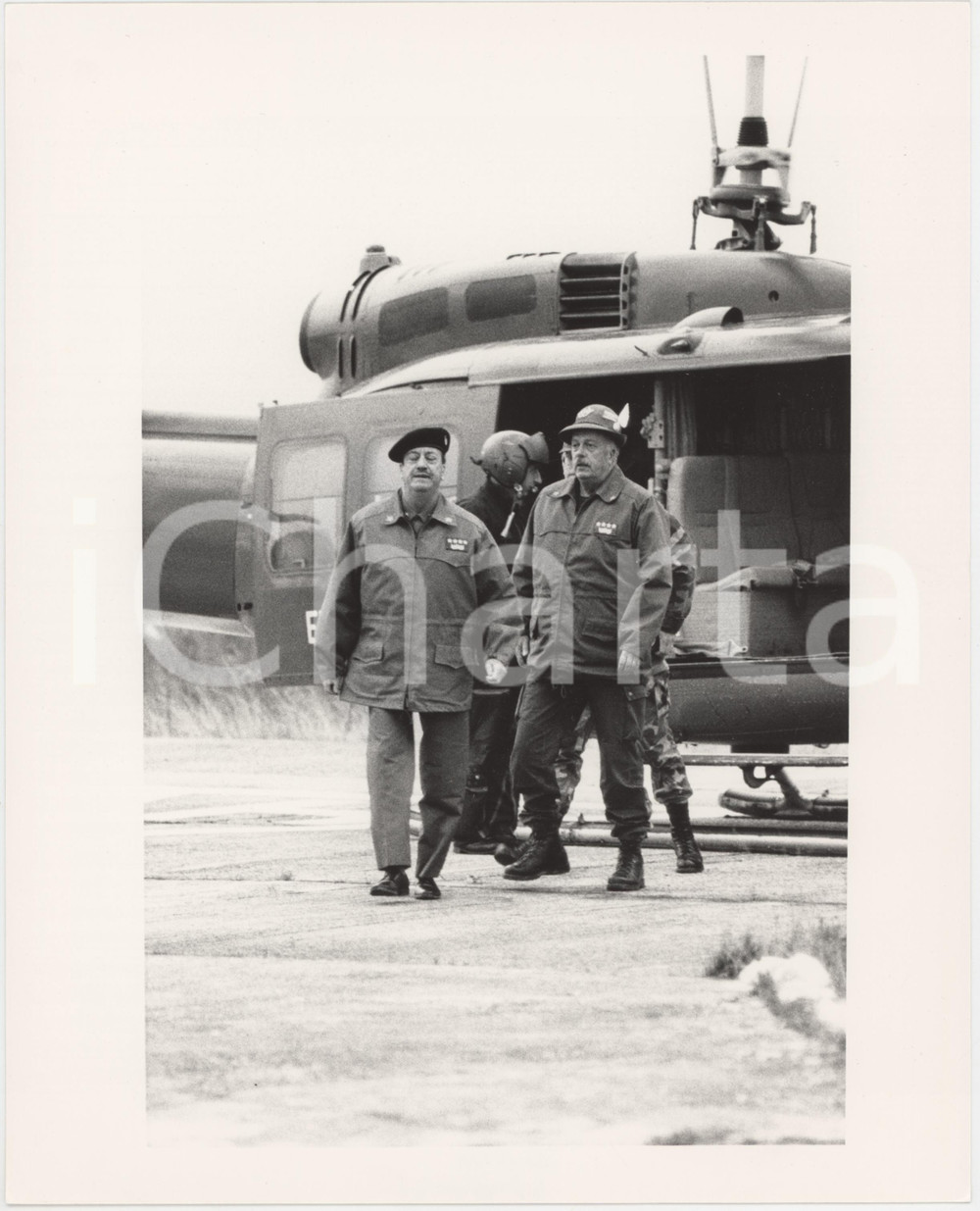 1988 ESERCITO ITALIANO Generali Benito GAVAZZA e Ciro DI MARTINO Foto 20x25 (2)