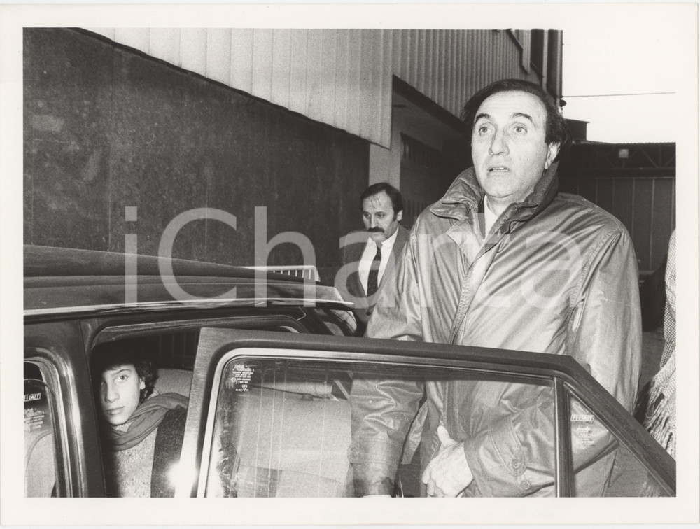 Fotografia d epoca originale 1985 ca ITALIA  COSTUME Pippo BAUDO con la figlia Tiziana  Foto 24x18 cm 6 1