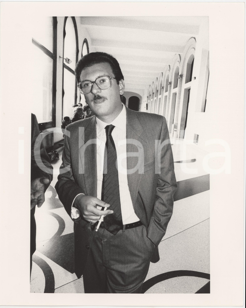 Fotografia d epoca originale 1985 ca ITALIA  POLITICA  T. ROMANO Tradizionalismo popolare  Foto 20x25 cm 1