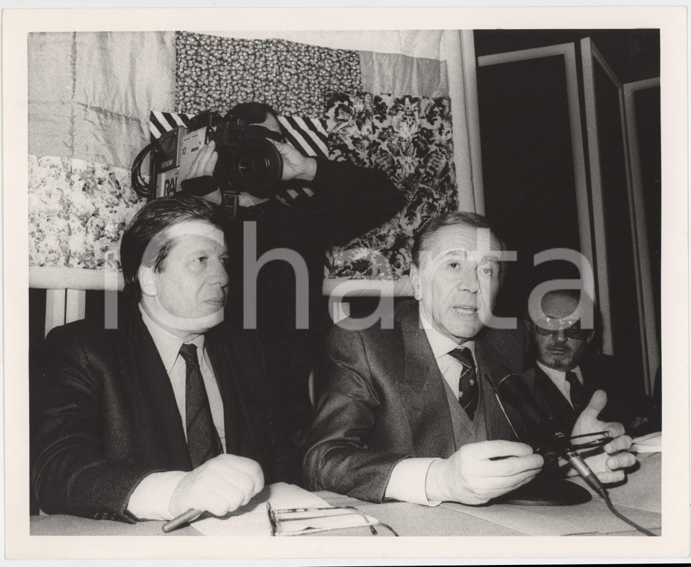 Fotografia d epoca originale 1987 RAI  PORTOBELLO Pio DE BERTI Enzo TORTORA Conferenza stampa  Foto 1 1