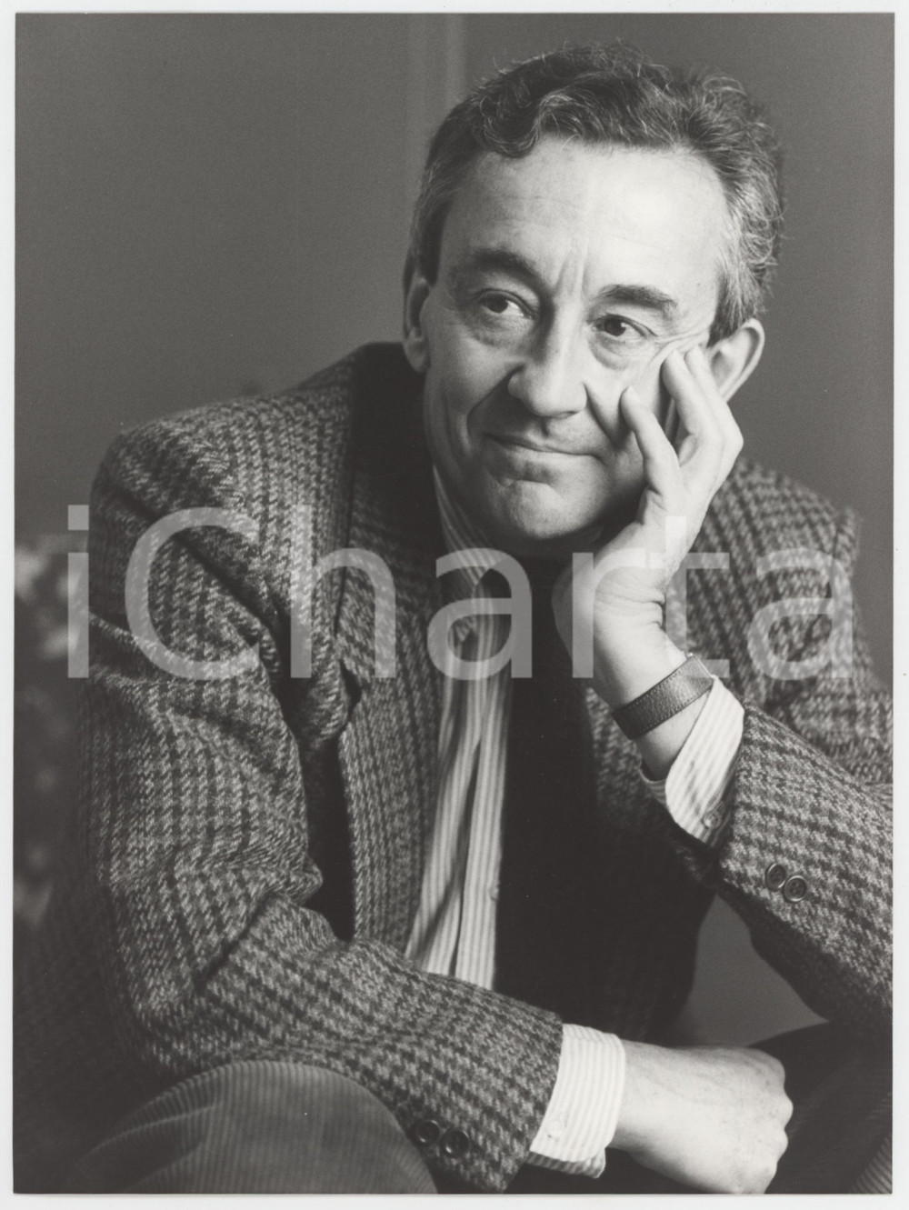 Fotografia d epoca originale 1985 ca MILANO Louis MALLE alla Terrazza Martini  Foto 18x24 cm 1