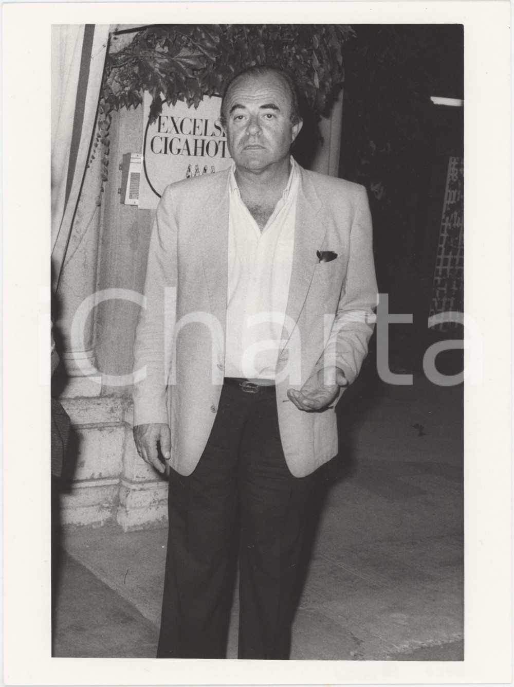 1985 ca VENEZIA Mostra del Cinema - Arrigo PETACCO Ritratto - Foto 18x24 cm (2)