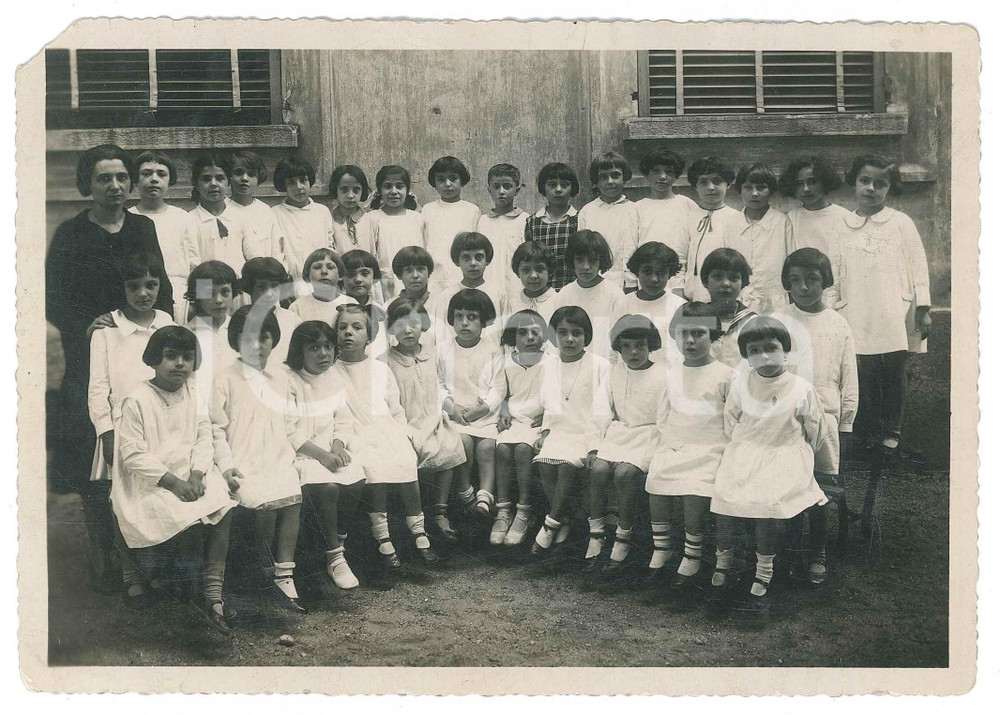 Fotografia d epoca originale 1930 ca MILANO Classe elementare femminile  Ritratto  Foto SIGNORELLI 17x12 1