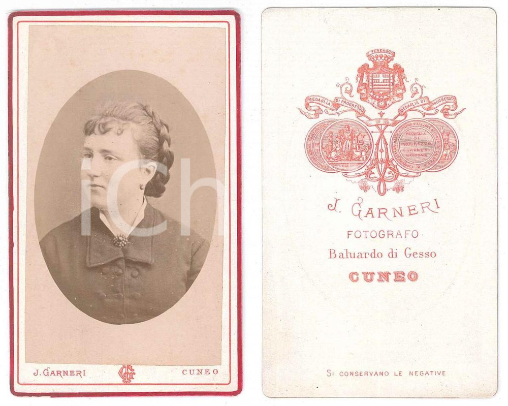 Fotografia d epoca originale 1870 ca BALUARDO DI GESSO / CUNEO Giovane donna con treccia  Foto GARNERI CDV 1