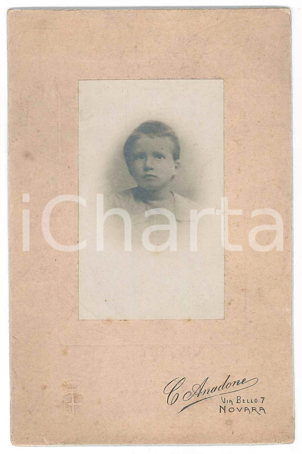 Fotografia d epoca originale 1900 ca NOVARA Giuseppe TRABUCCHI bambino  Ritratto  Foto Carlo AMADONE 11x17 1