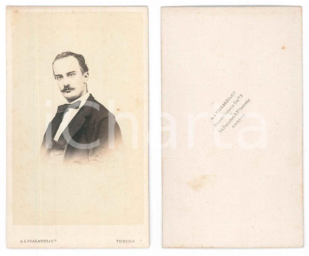 Fotografia d epoca originale 1870 ca TORINO Ritratto di giovane con i baffi  Busto  Foto A. L. VIALARDI CDV 1