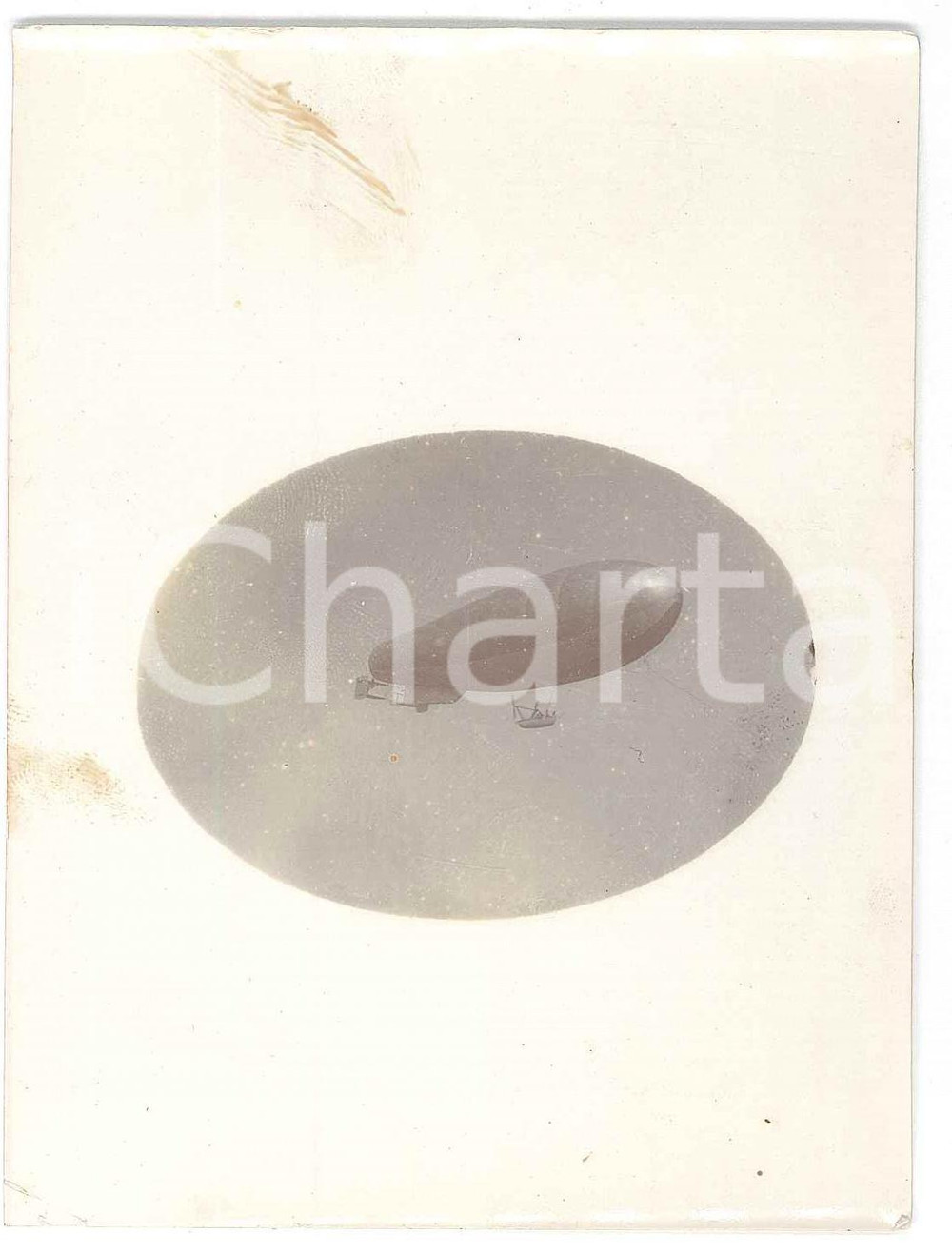 Fotografia d epoca originale 1900 ca AERONAUTICA Dirigibile in volo  Foto 9x12 cm 3 1