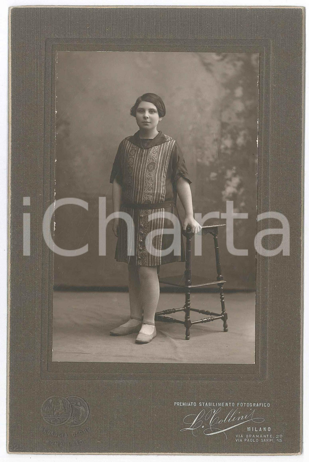 Fotografia d epoca originale 1920 ca MILANO Ritratto di una ragazzina  Foto L. TOLLINI 12x19 cm 1