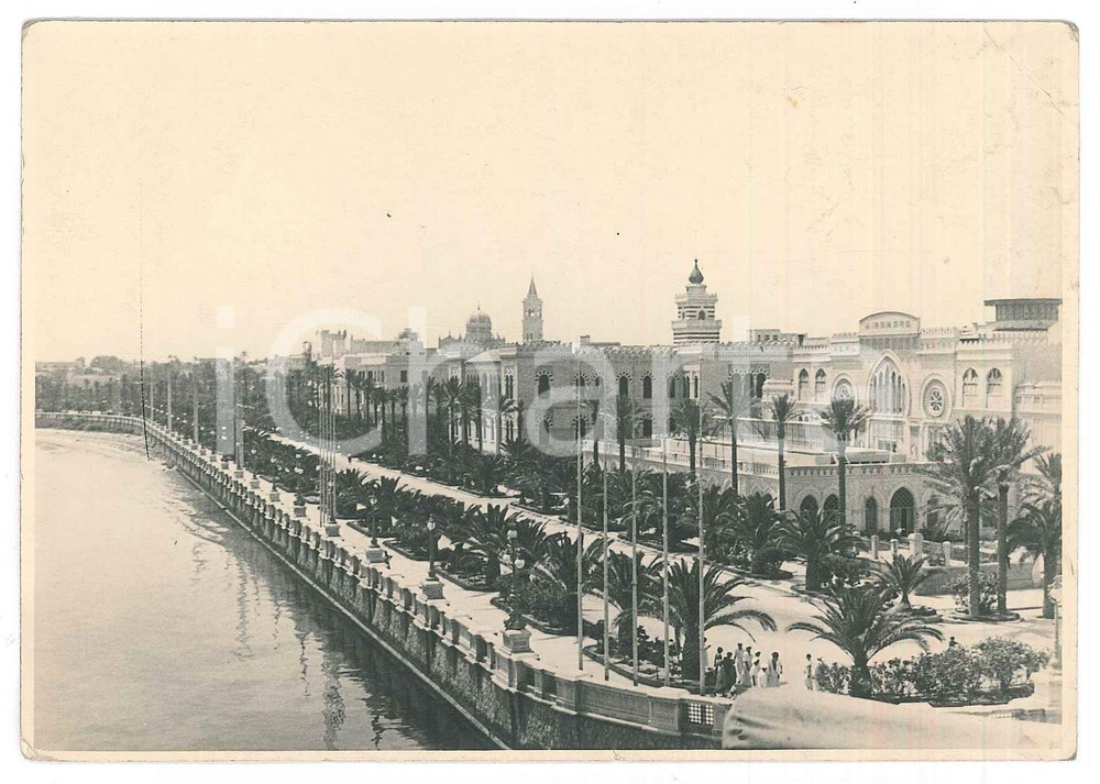 Fotografia d epoca originale 1925 ca TRIPOLI  LIBIA Passeggiata lungo mare Conte Volpi  Fotografia 14x10 cm 1