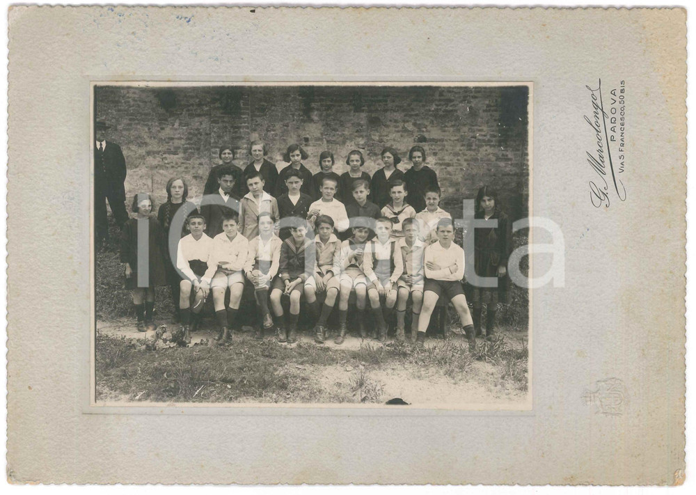 Fotografia d epoca originale 1935 ca PADOVA Foto di gruppo  Classe mista  Foto G. MARCOLONGO 24x17 cm 1