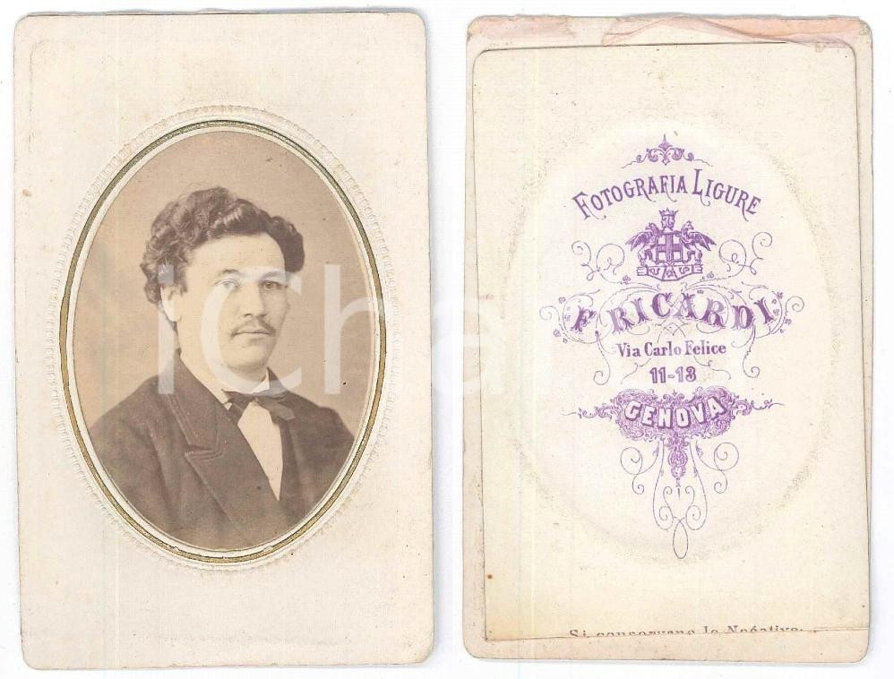 Fotografia d epoca originale 1880 ca GENOVA Ritratto maschile con il cravattino  Busto Foto RICARDI CDV 1