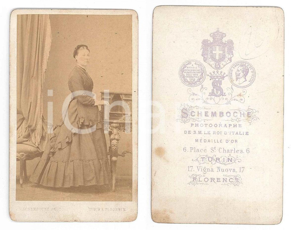 Fotografia d epoca originale 1875 ca TORINO Ritratto di donna in salotto  Foto SCHEMBOCHE CDV 1