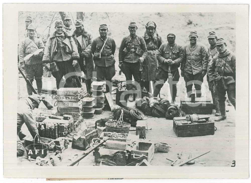 Fotografia d epoca originale 1941 CINA  FIUME GIALLO  Occupazione giapponese e bottino di guerra Foto 1