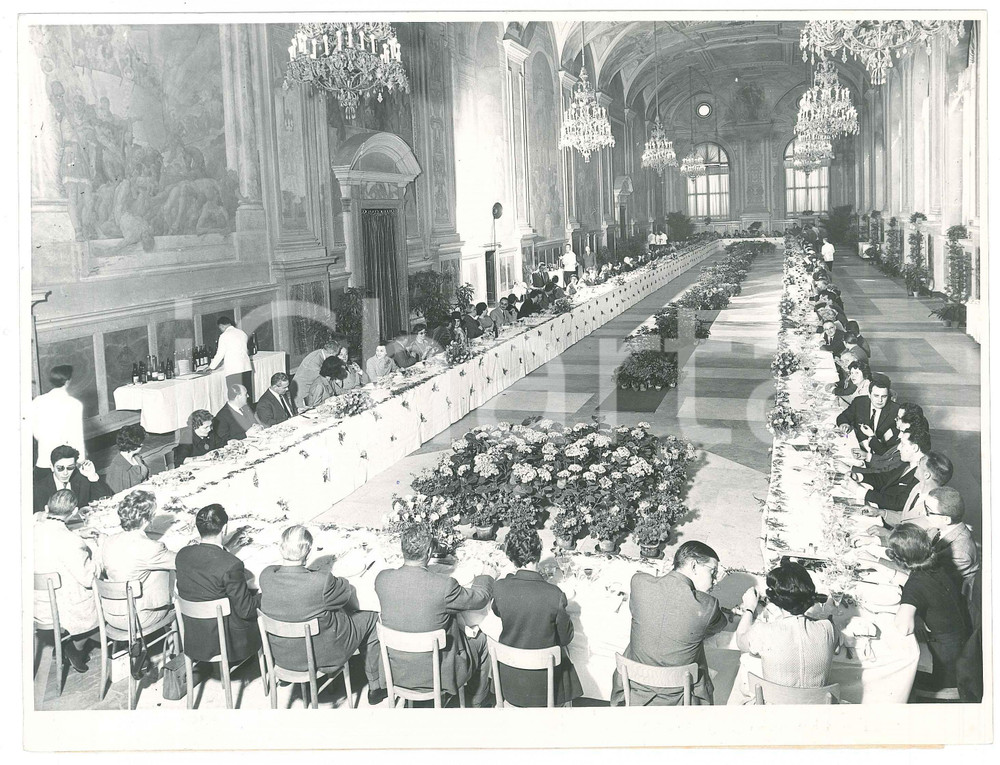 Fotografia d epoca originale 1961 BOLOGNA V Congresso Mondiale Stampa Gastronomica  Banchetto finale Foto 1