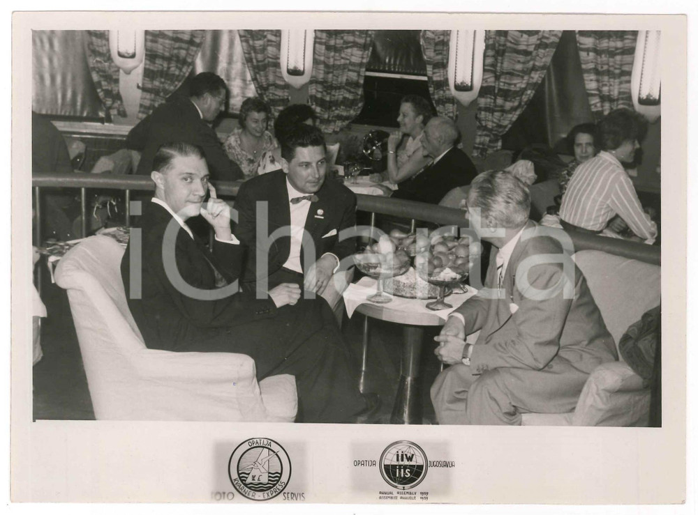 Fotografia d epoca originale 1959 OPATIJA / ABBAZIA 12Assemblea I.I.W.  Ricevimento sulla m/n JUGOSLAVIJA 1