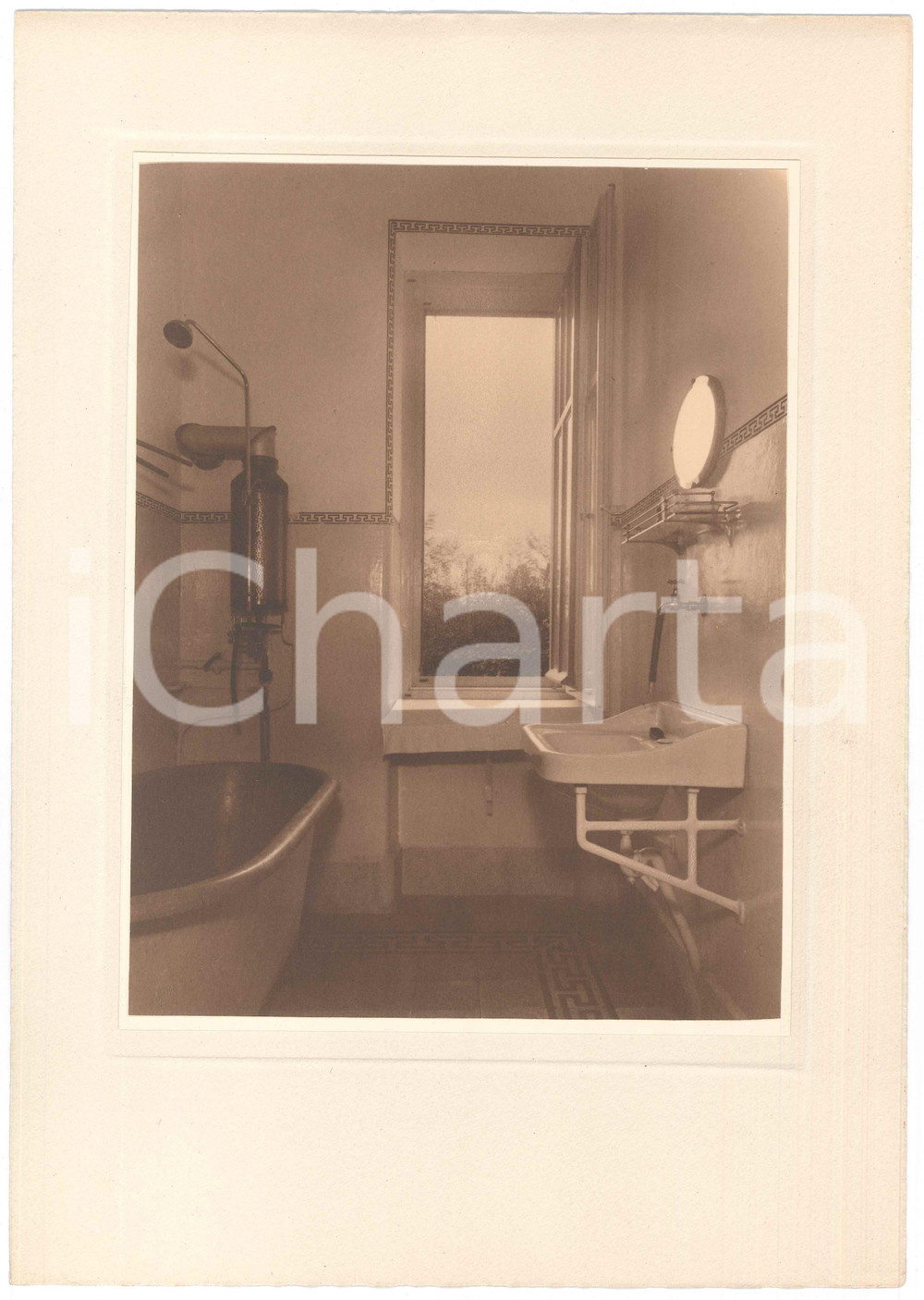 Fotografia d epoca originale 1930 ca TRIESTE ARCHITETTURA INTERNI  Bagno  Foto LUX ET UMBRA 24x34 cm 1